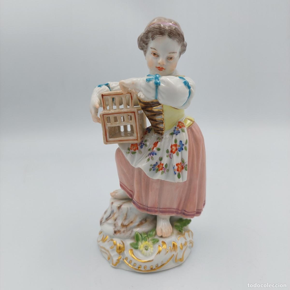 Antig&uuml;edades: Figura de porcelana alemana Meissen caja de pajaros