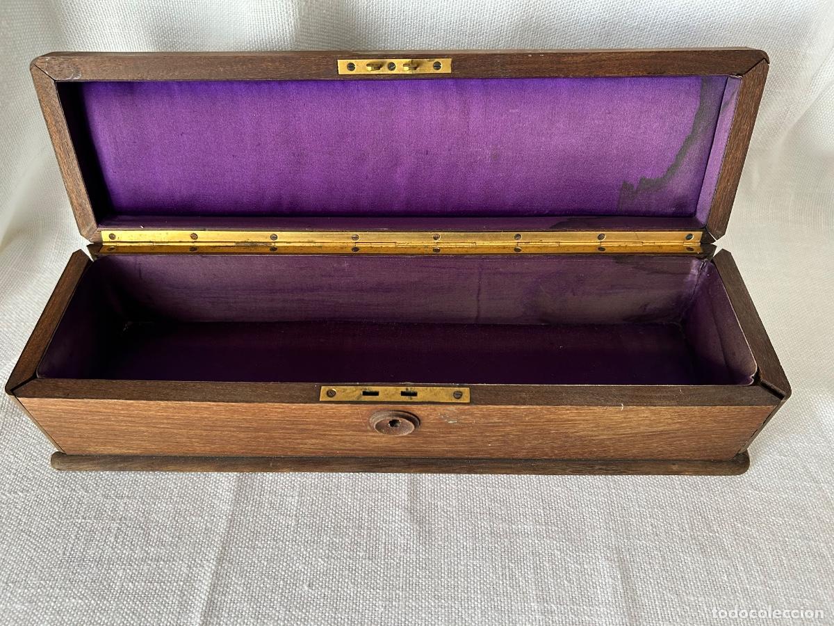 Antiquit&eacute;s: CAJA ANTIGUA PARA GUANTES PARA ARREGLAR