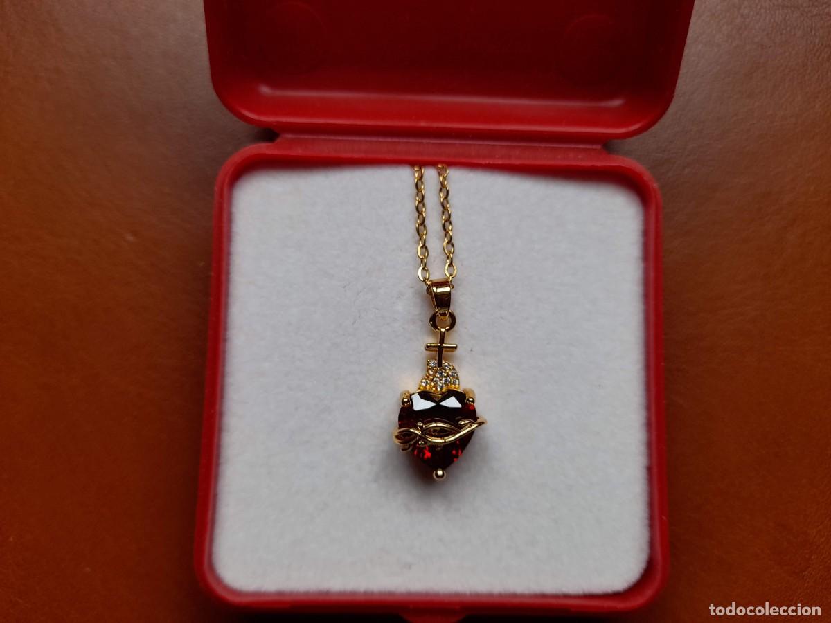 Antig&uuml;edades: Collar Sagrado Corazon de Jesus de cristal precioso