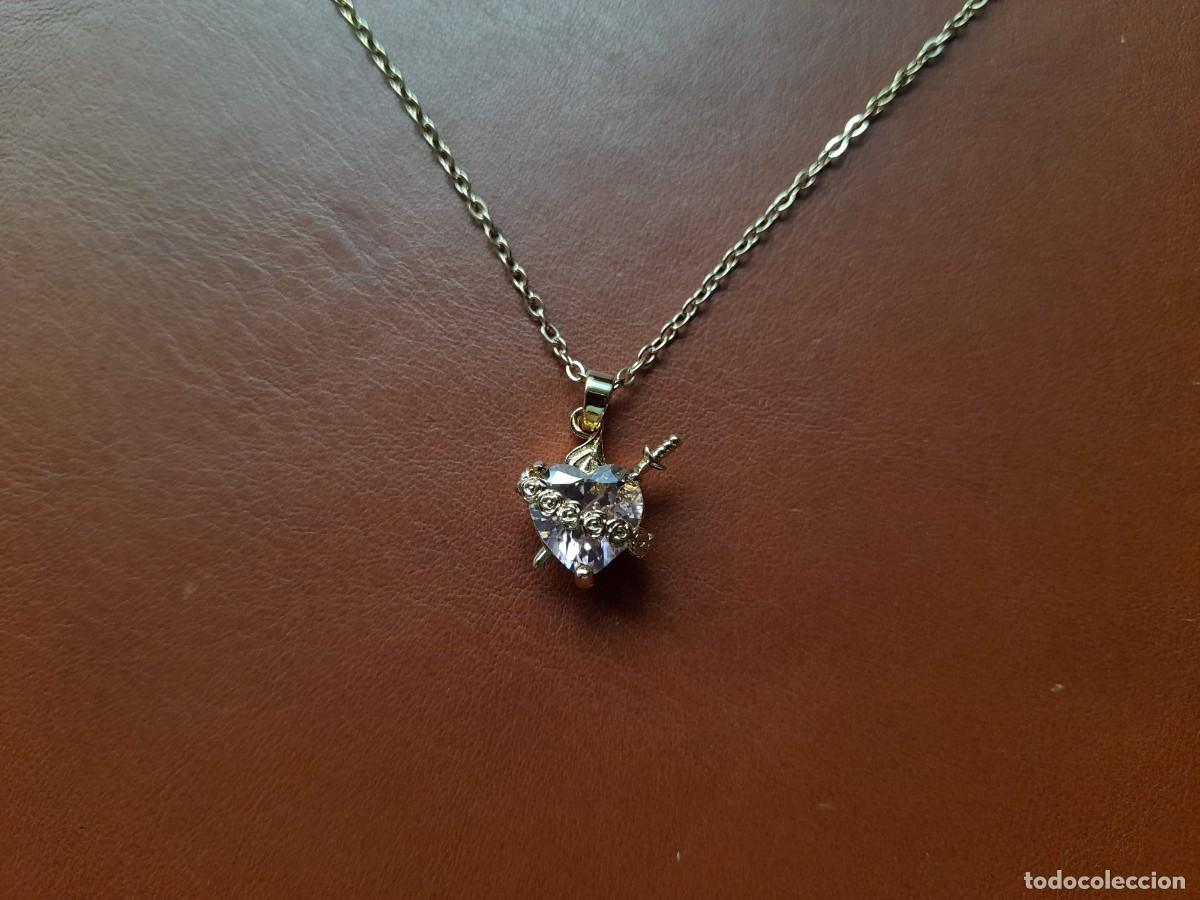 Antig&uuml;edades: Collar Inmaculado Corazon de Maria de cristal precioso