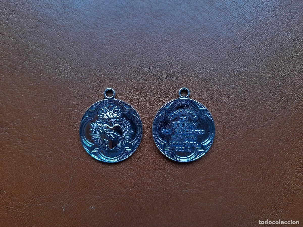 Antig&uuml;edades: Medalla Sagrado Coraz&oacute;n de Jes&uacute;s en plateado