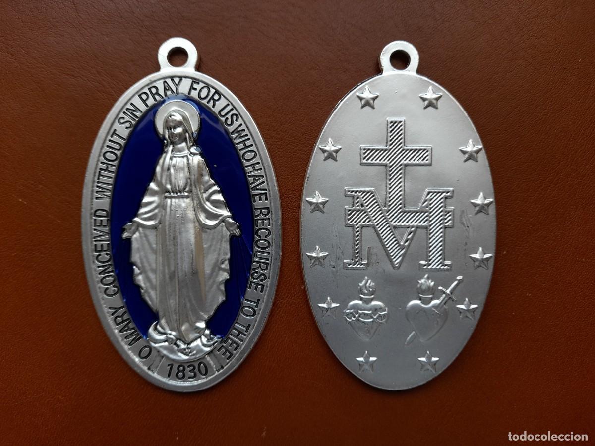 Antig&uuml;edades: Medalla Milagrosa de gran tama&ntilde;o. Plateado