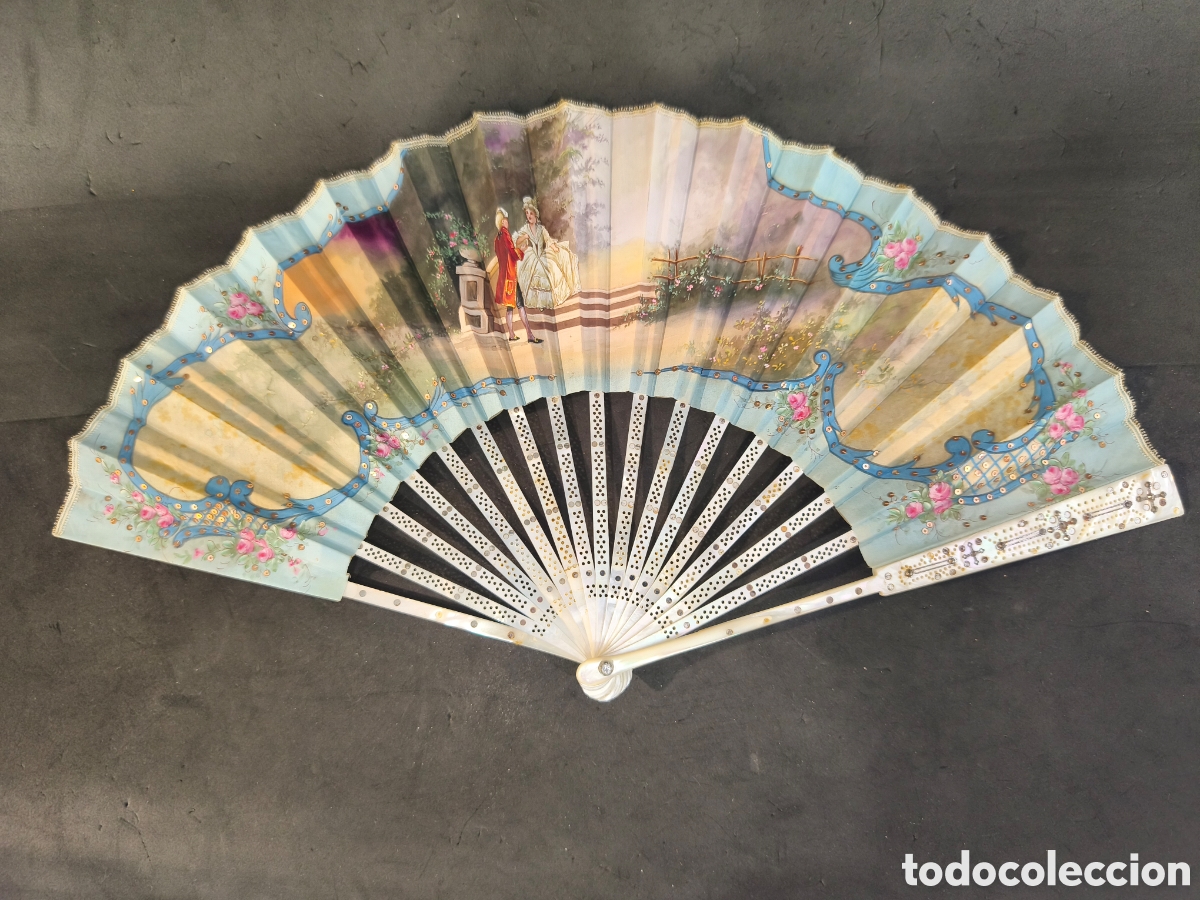 Antig&uuml;edades: Bonito Abanico de Nacar, pintado a mano