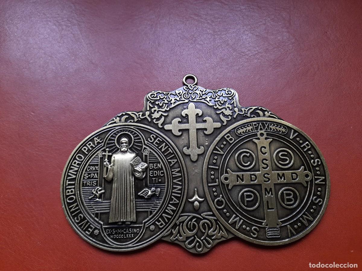 Antig&uuml;edades: Medalla San Benito nueva de gran tama&ntilde;o
