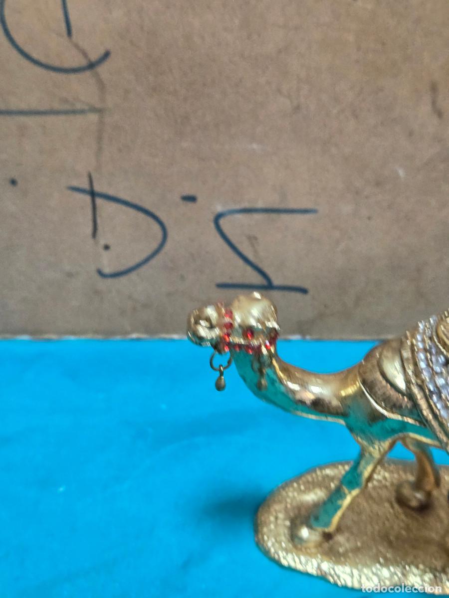 Antig&uuml;edades: figura de camello metal - Foto 2