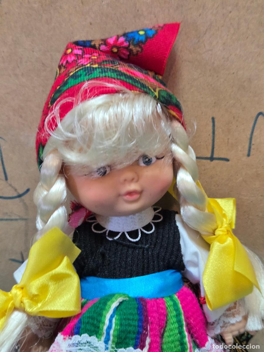 Antig&uuml;edades: mu&ntilde;eca de juego didastico - Foto 2