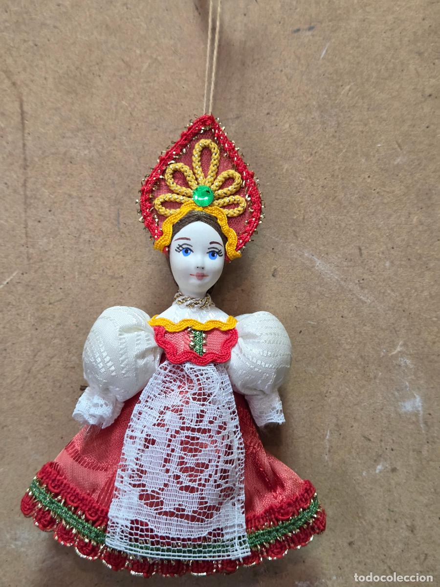 Antig&uuml;edades: figura rusa peque&ntilde;a madera