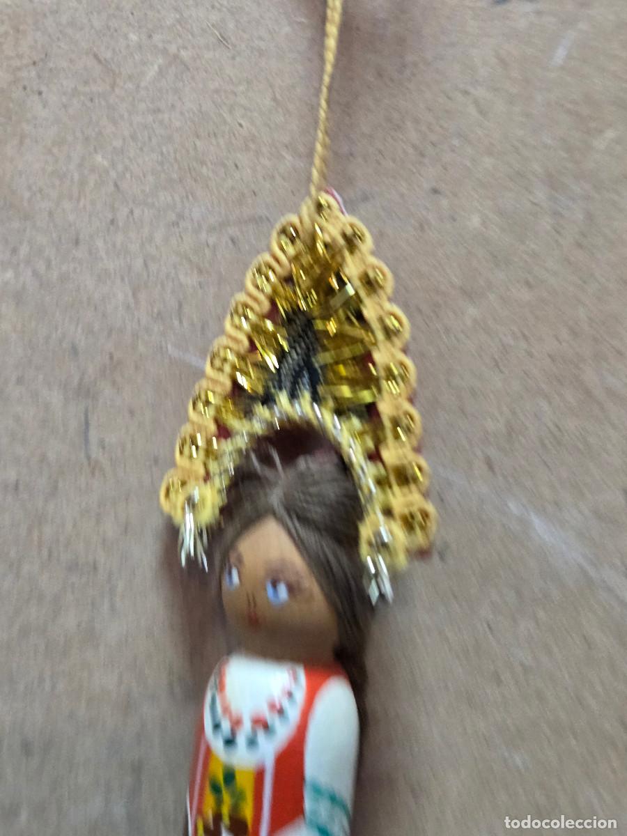 Antig&uuml;edades: figura acrilica y madera - Foto 3