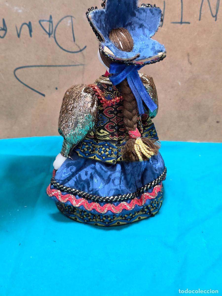 Antig&uuml;edades: figura rusa de coleccion - Foto 6