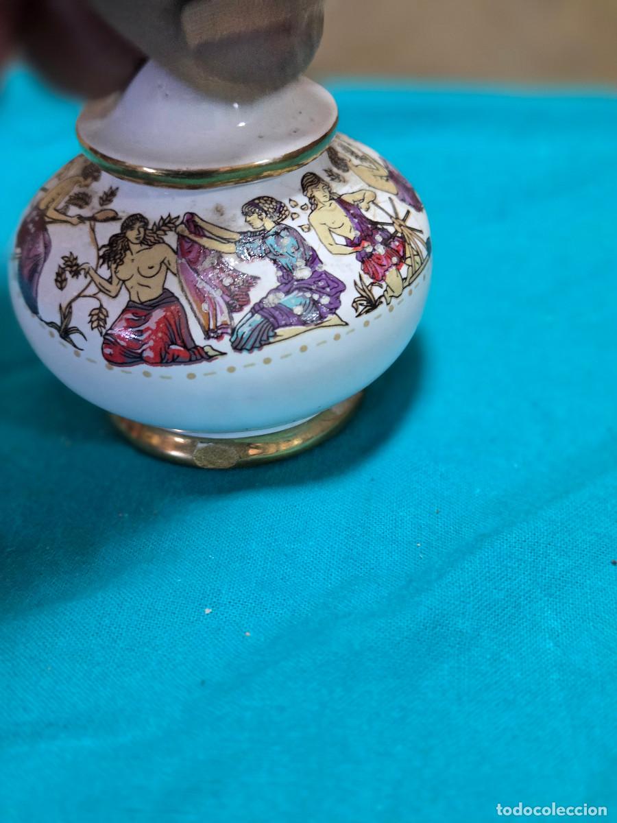 Antig&uuml;edades: peque&ntilde;a sopera de ceramica - Foto 2