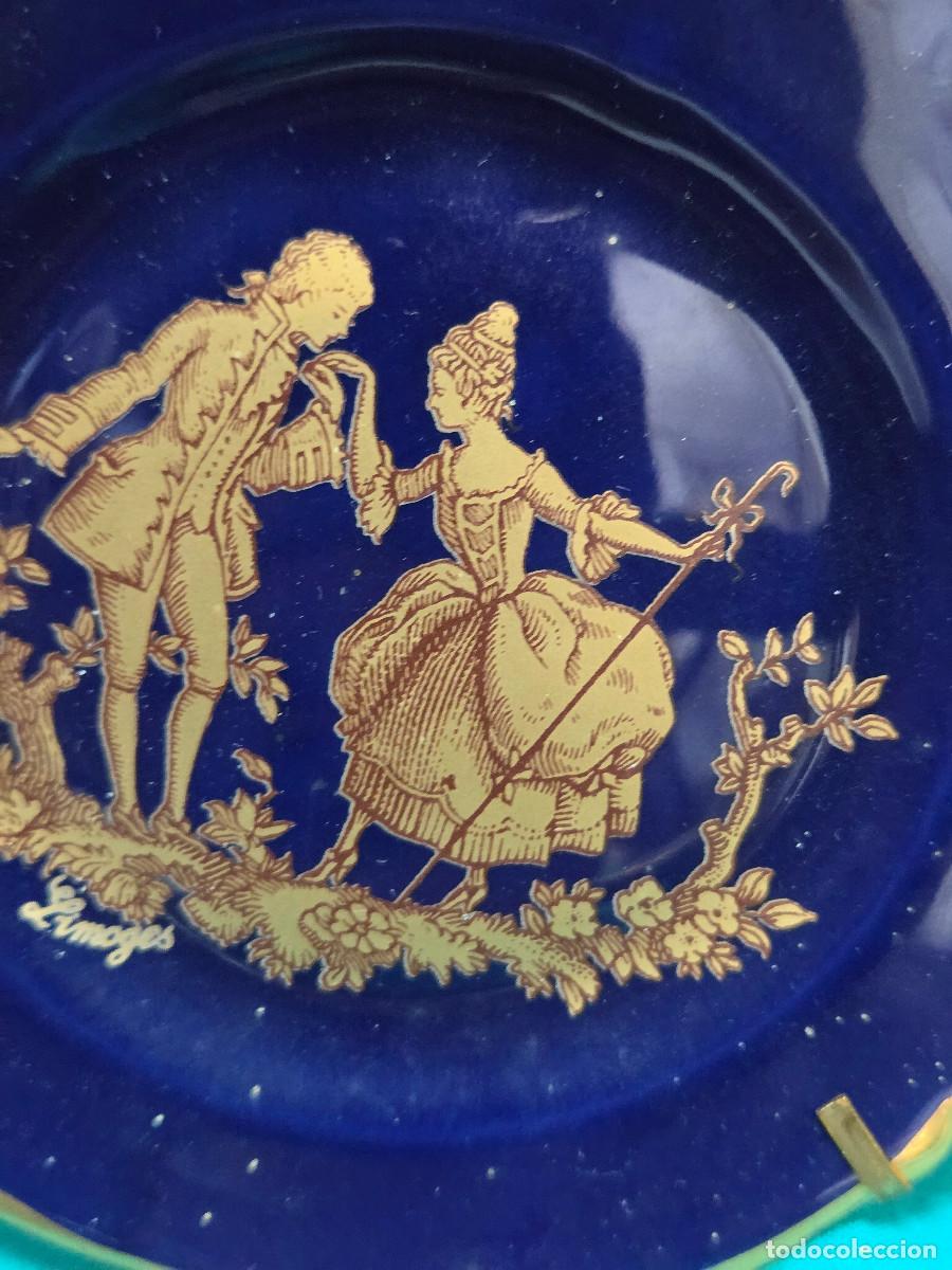 Antig&uuml;edades: plato de porcelana zul - Foto 2