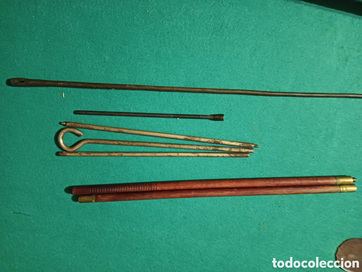 Antig&uuml;edades: Conjunto de cuatro baquetas antiguas