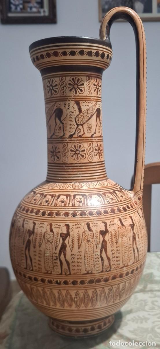 Antig&uuml;edades: Jarra de vino griega. Geometric oonochoe 650 aC