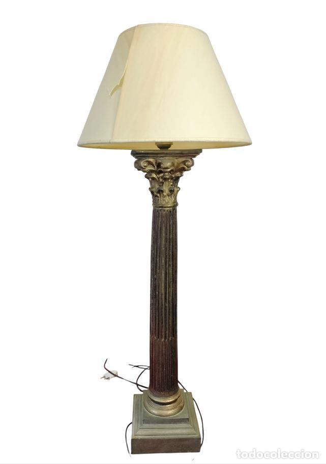 Antig&uuml;edades: ANTIGUA L&Aacute;MPARA COLUMNA DE ESTILO NEOCL&Aacute;SICO. LAT&Oacute;N. ESPA&Ntilde;A O FRANCIA. PRINCIPIOS DEL SIGLO XX.