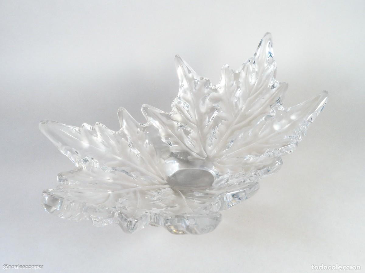 Antig&uuml;edades: Centro de mesa Lalique Champs Elys&eacute;es dise&ntilde;o de hojas Francia siglo XX