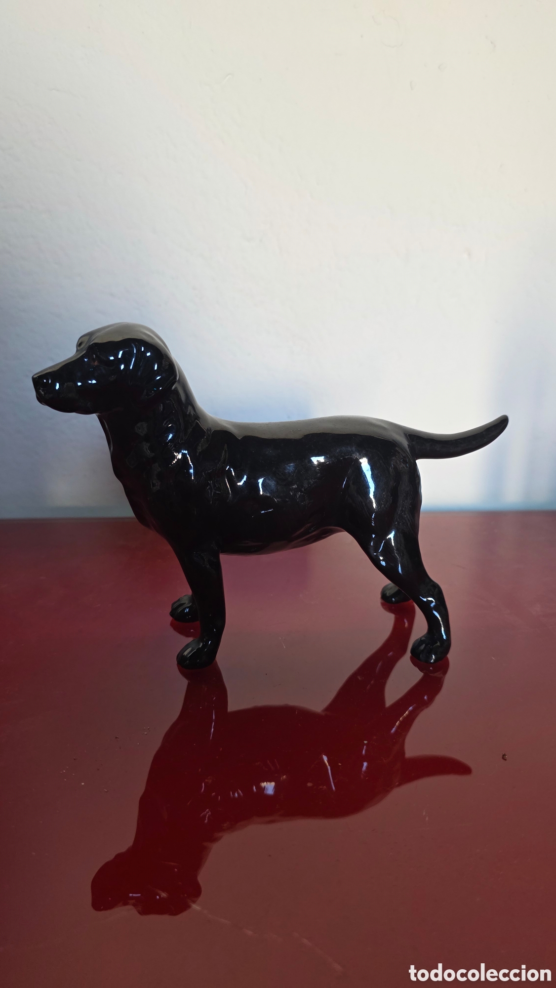 Antig&uuml;edades: Figura perro porcelana royal doulton