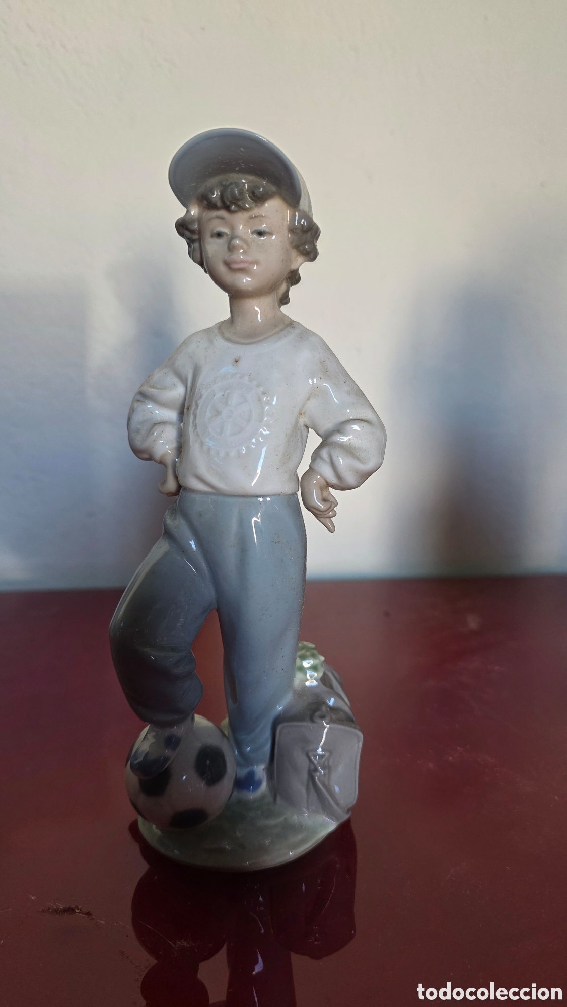 Antig&uuml;edades: Figura futbolista porcelana lladro