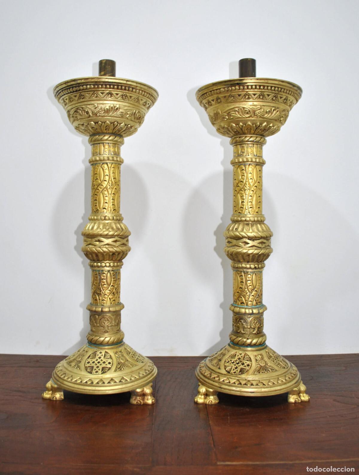 Antig&uuml;edades: Candelabros o hacheros altar neog&oacute;ticos