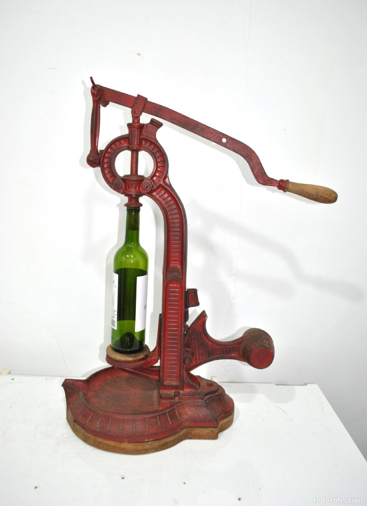 Antiquit&auml;ten: Antiguo encorchador de botellas de hierro fundido