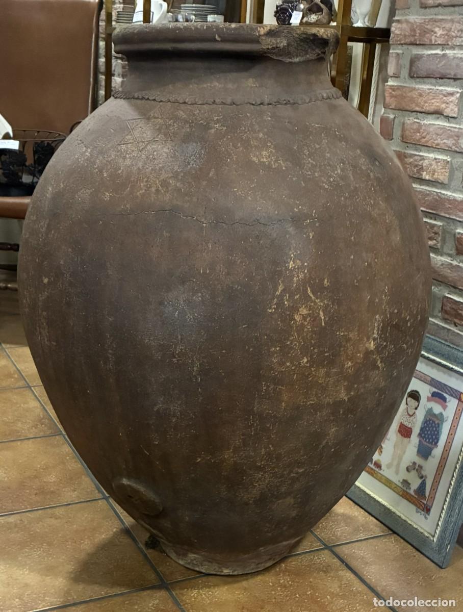 Antig&uuml;edades: TINAJA DE TORREJONCILLO S. XVIII CON LA ESTRELLA DE DAVID FAMILIA MORENO ARIAS