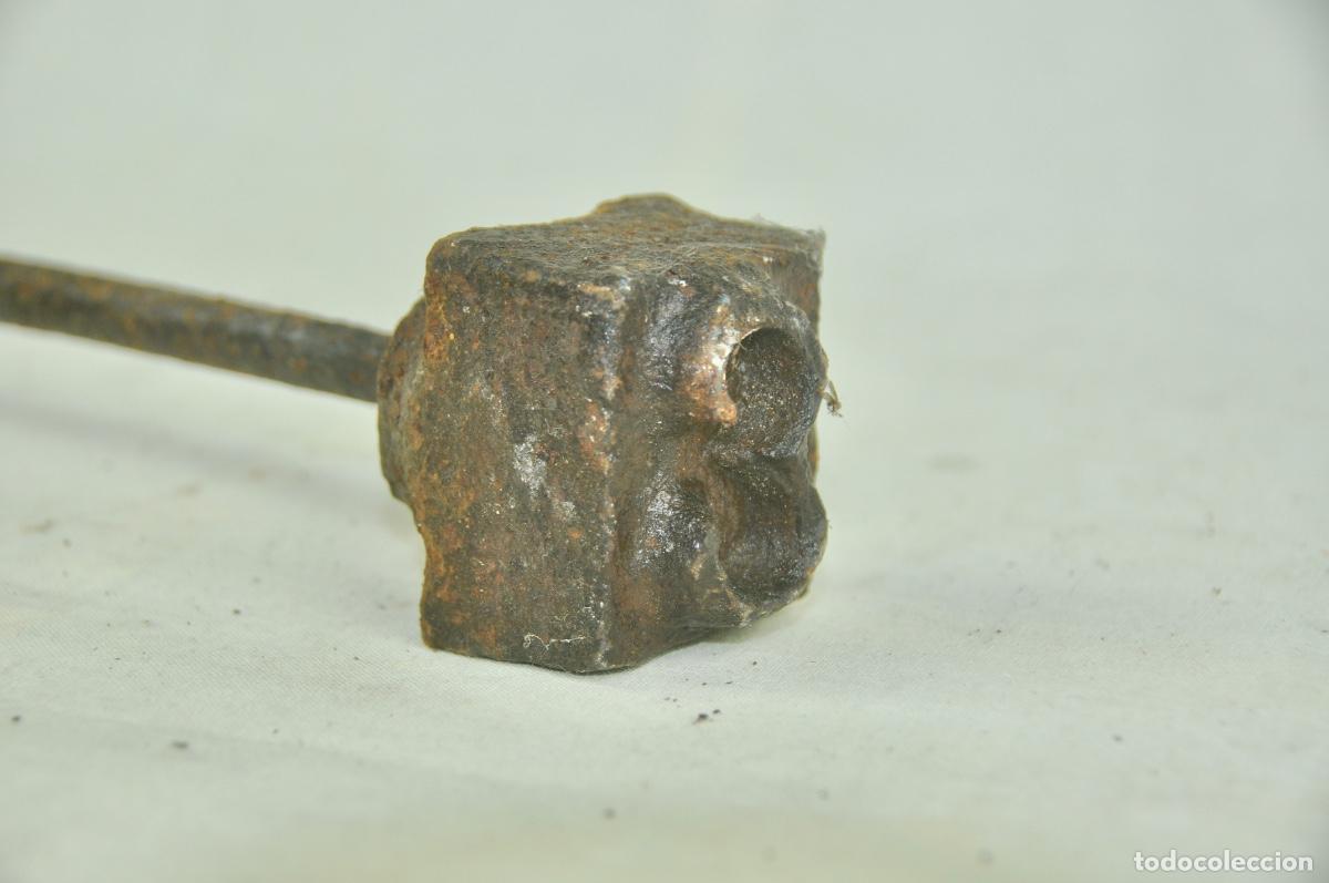Antiques: Hierro marcar ganado n&uacute;mero 3