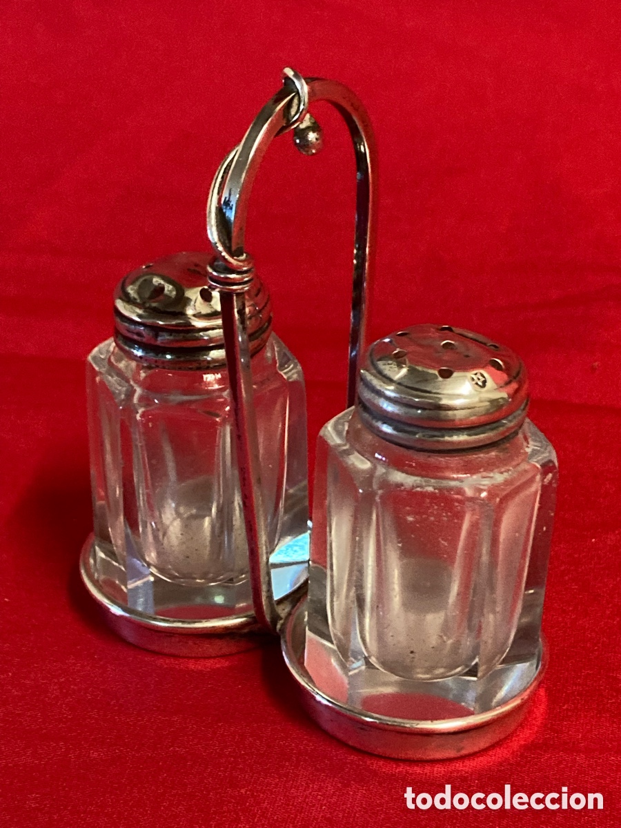 Antig&uuml;edades: PRECIOSA PAREJA DE SALERO Y PIMENTERO DE PLATA DE LEY