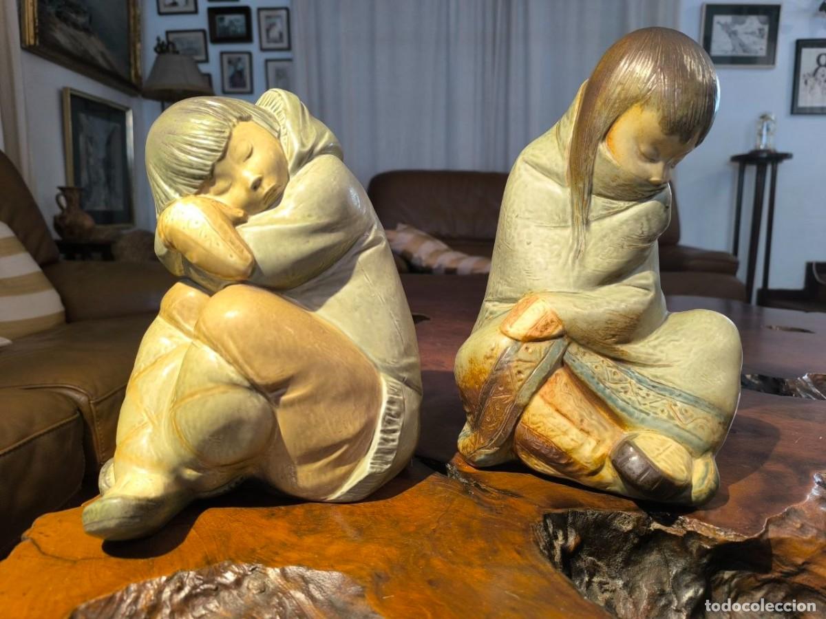 Antig&uuml;edades: PAREJA DE ESQUIMALES DE LLADRO, CON EL MISMO TONO VERDE LOS DOS, 30 CM IMPECABLES
