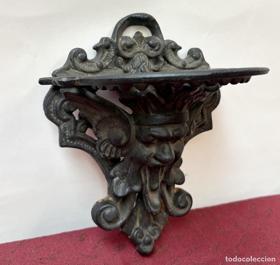Antig&uuml;edades: M&eacute;nsula de Pared de Hierro Fundido