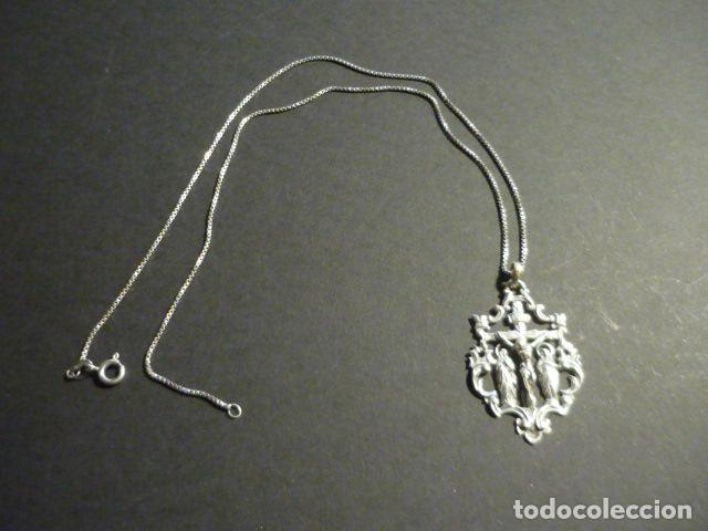 Antig&uuml;edades: CADENA CON MEDALLA CALVARIO EN PLATA