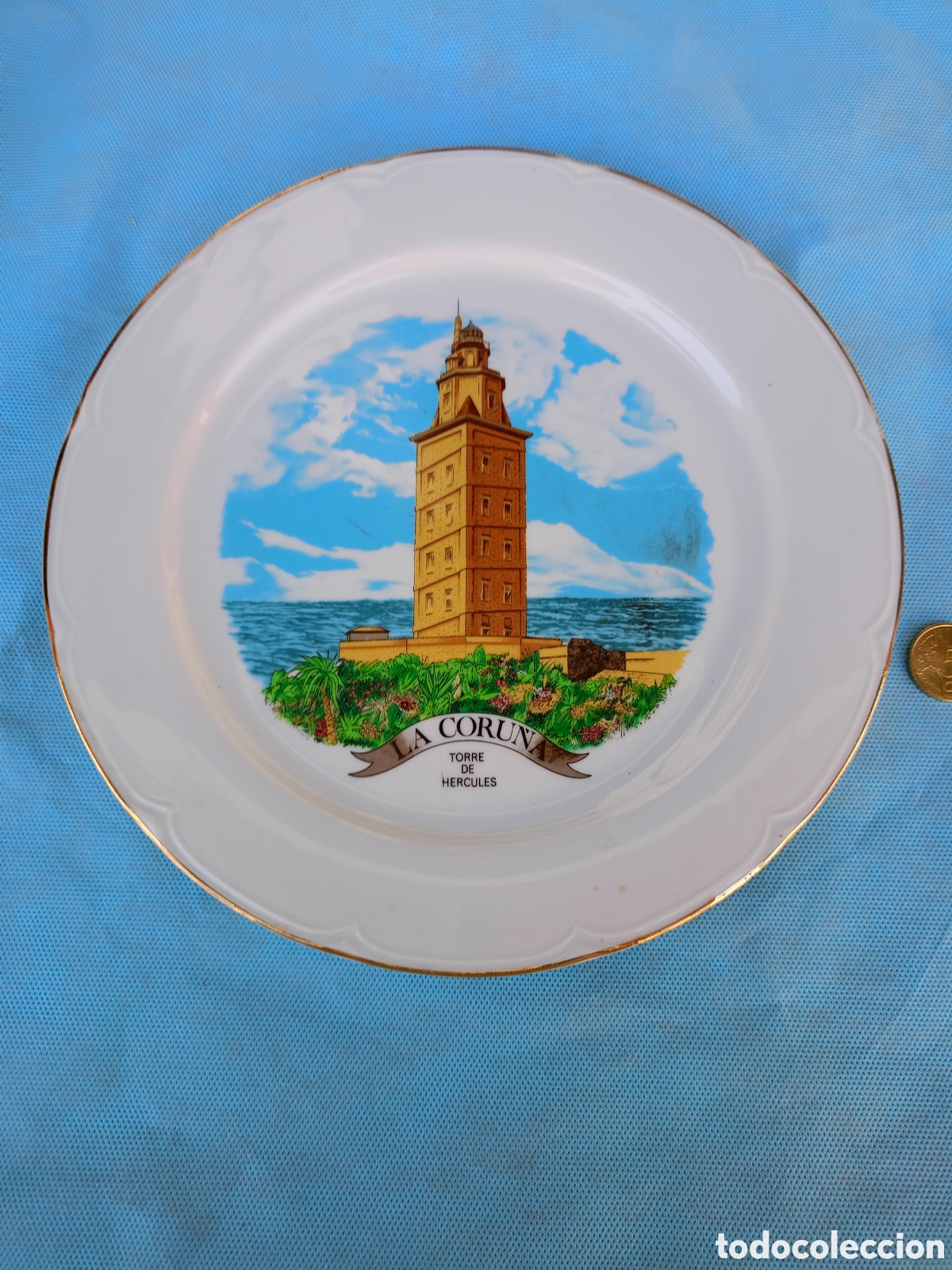 Oggetti Antichi: PLATO DE PORCELANA TORRE DE H&Eacute;RCULES LA CORU&Ntilde;A.