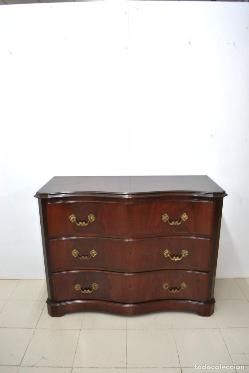 Antig&uuml;edades: Antigua c&oacute;moda bombeada de caoba estilo ingl&eacute;s - Foto 4