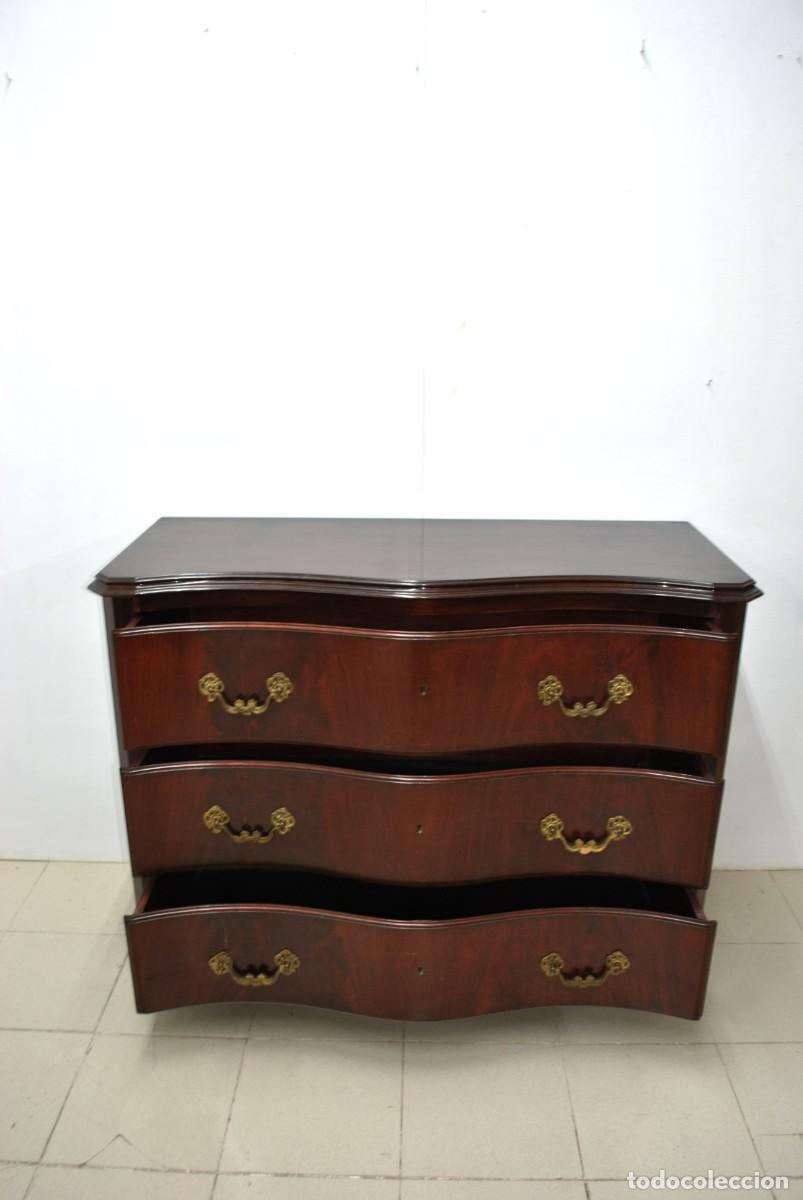 Antig&uuml;edades: Antigua c&oacute;moda bombeada de caoba estilo ingl&eacute;s - Foto 5