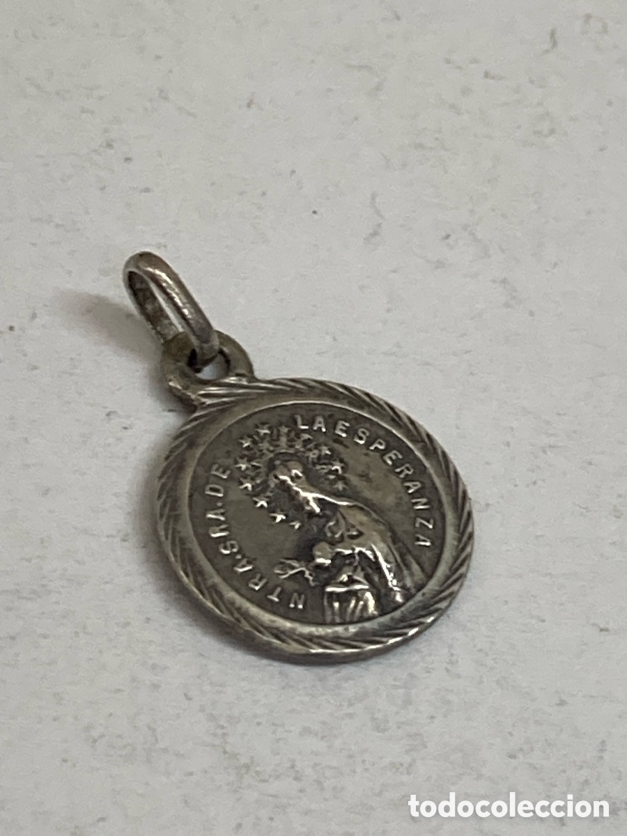 Antig&uuml;edades: Medalla de plata religiosa C592 - Foto 2