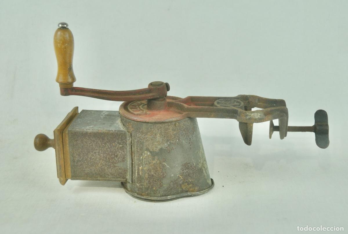 Antig&uuml;edades: Molinillo de pan Elma - Foto 2