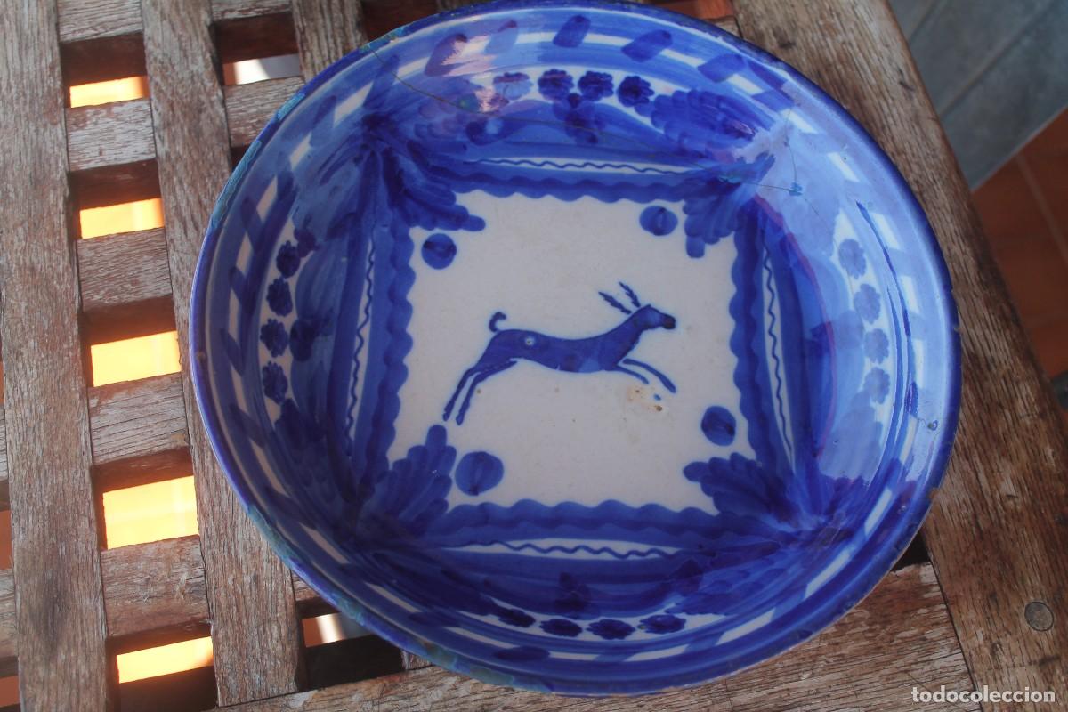 Antiques: PAREJA DE PLATOS DE TALAVERA DEL SIGLO xviii.