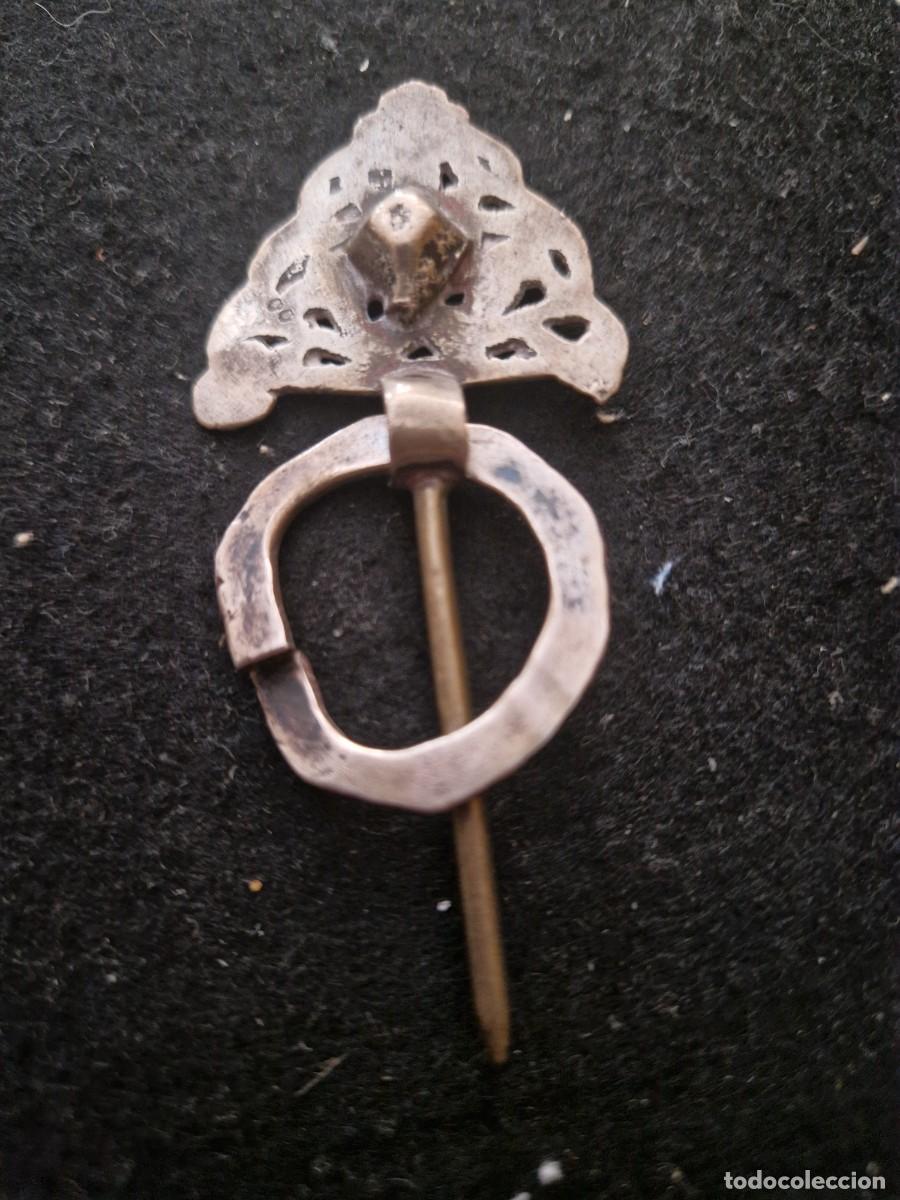 Antig&uuml;edades: Fibula bereber en plata de ley - Foto 1