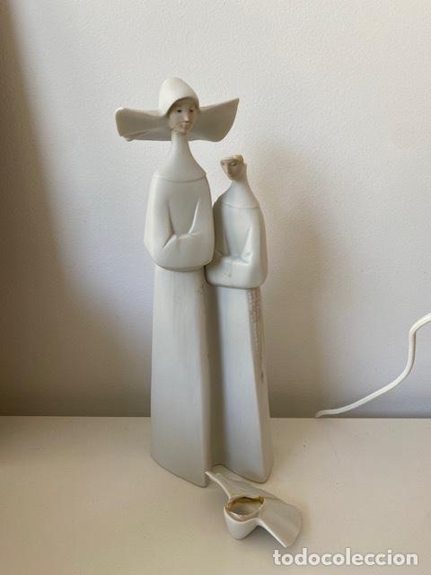 Antig&uuml;edades: Ladro figura cer&aacute;mica monjas