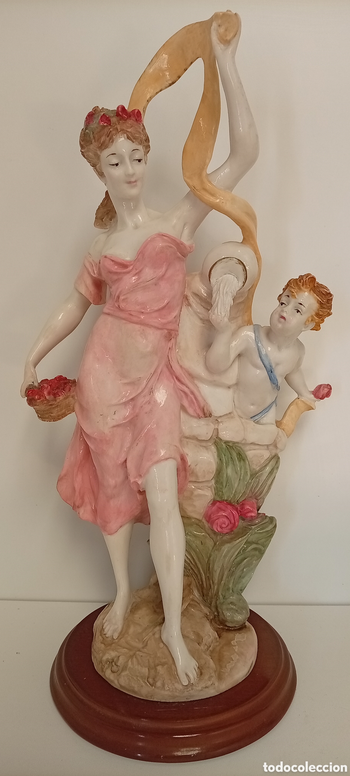 Antig&uuml;edades: FIGURA CERAMICA MARFINITE MUJER Y NI&Ntilde;O