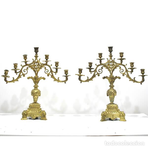 Antig&uuml;edades: Pareja candelabros de bronce 7 velas