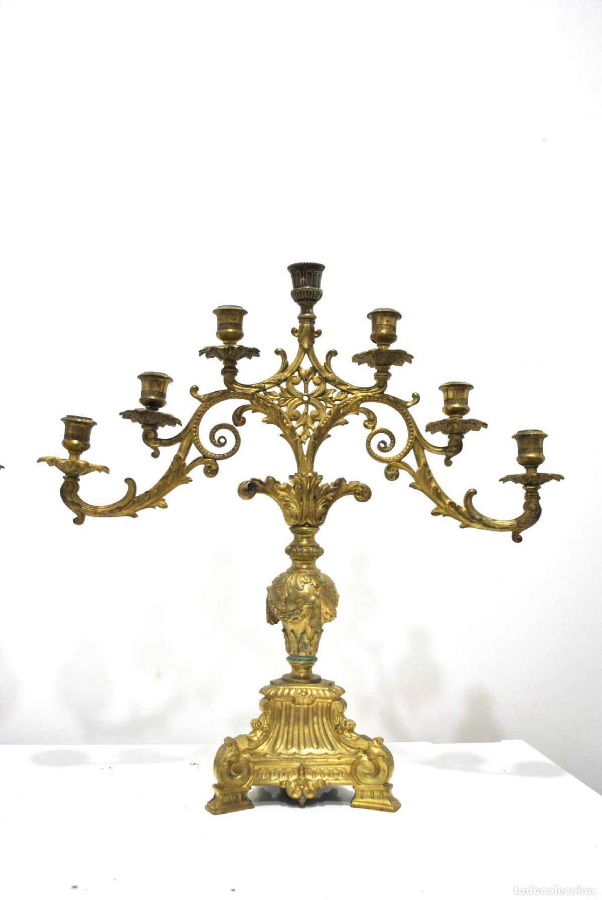 Antig&uuml;edades: Pareja candelabros de bronce 7 velas - Foto 2