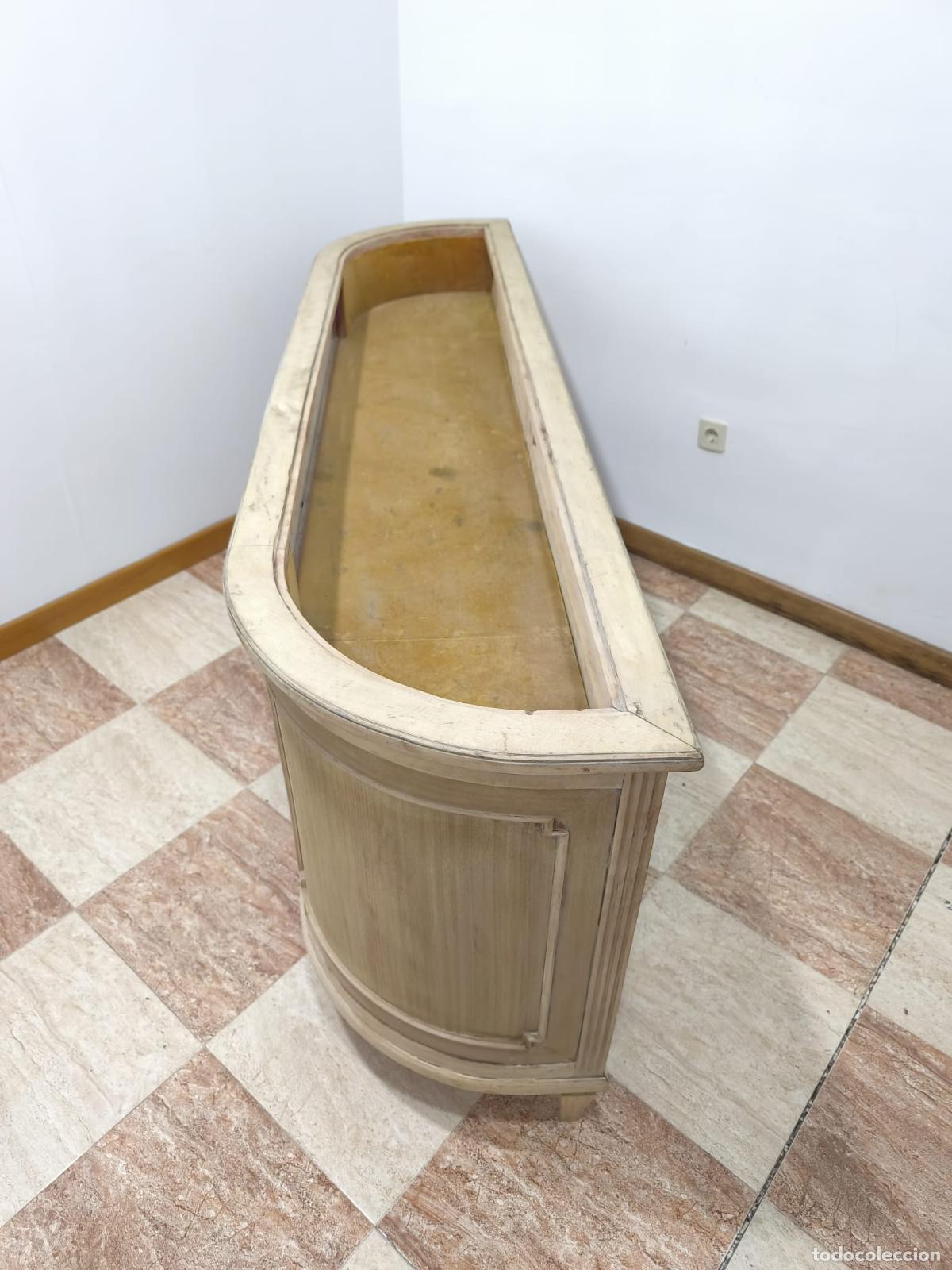 Antig&uuml;edades: Mostrador comercial antiguo de madera - Foto 4