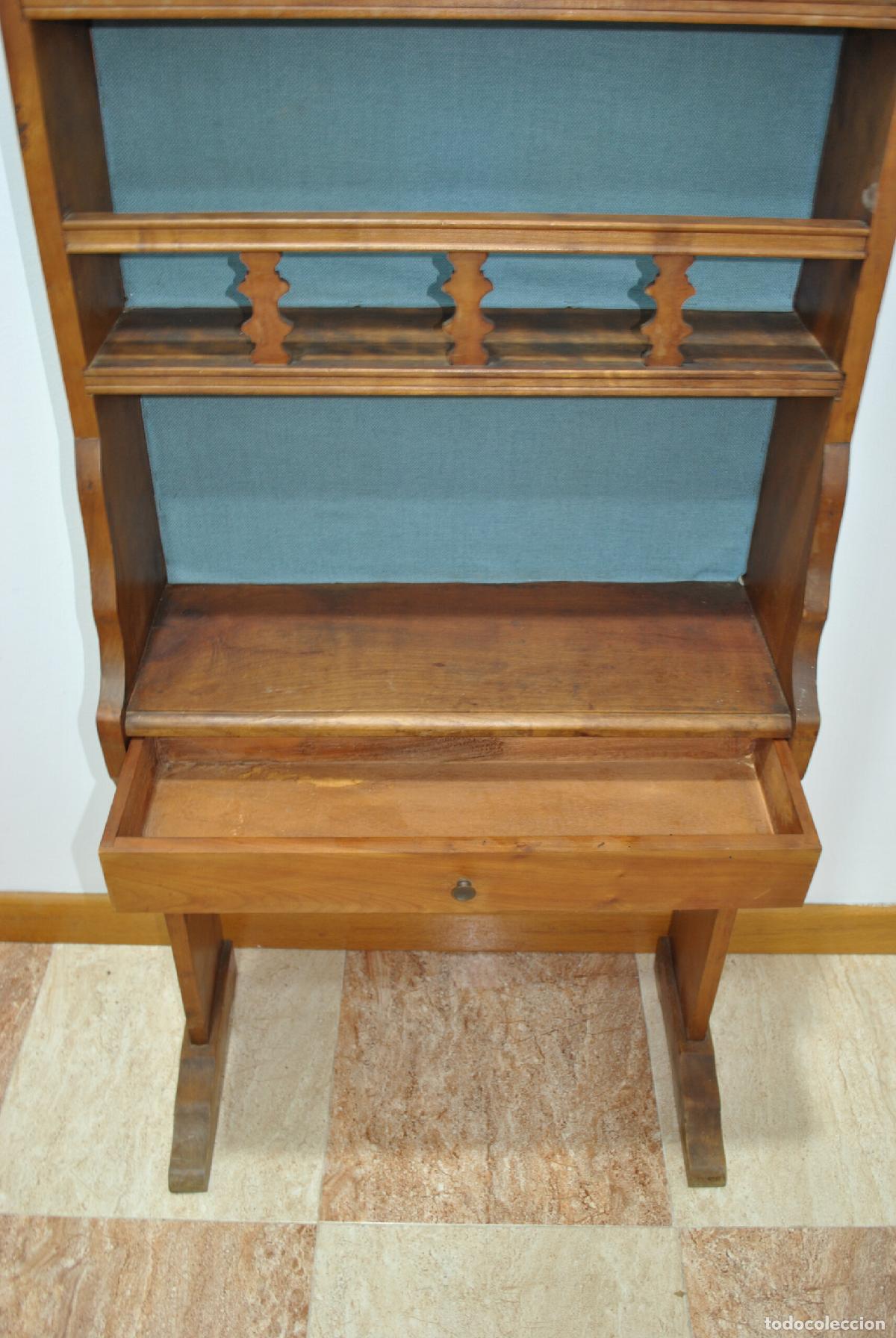 Antig&uuml;edades: Mueble platero r&uacute;stico de madera con caj&oacute;n - Foto 4