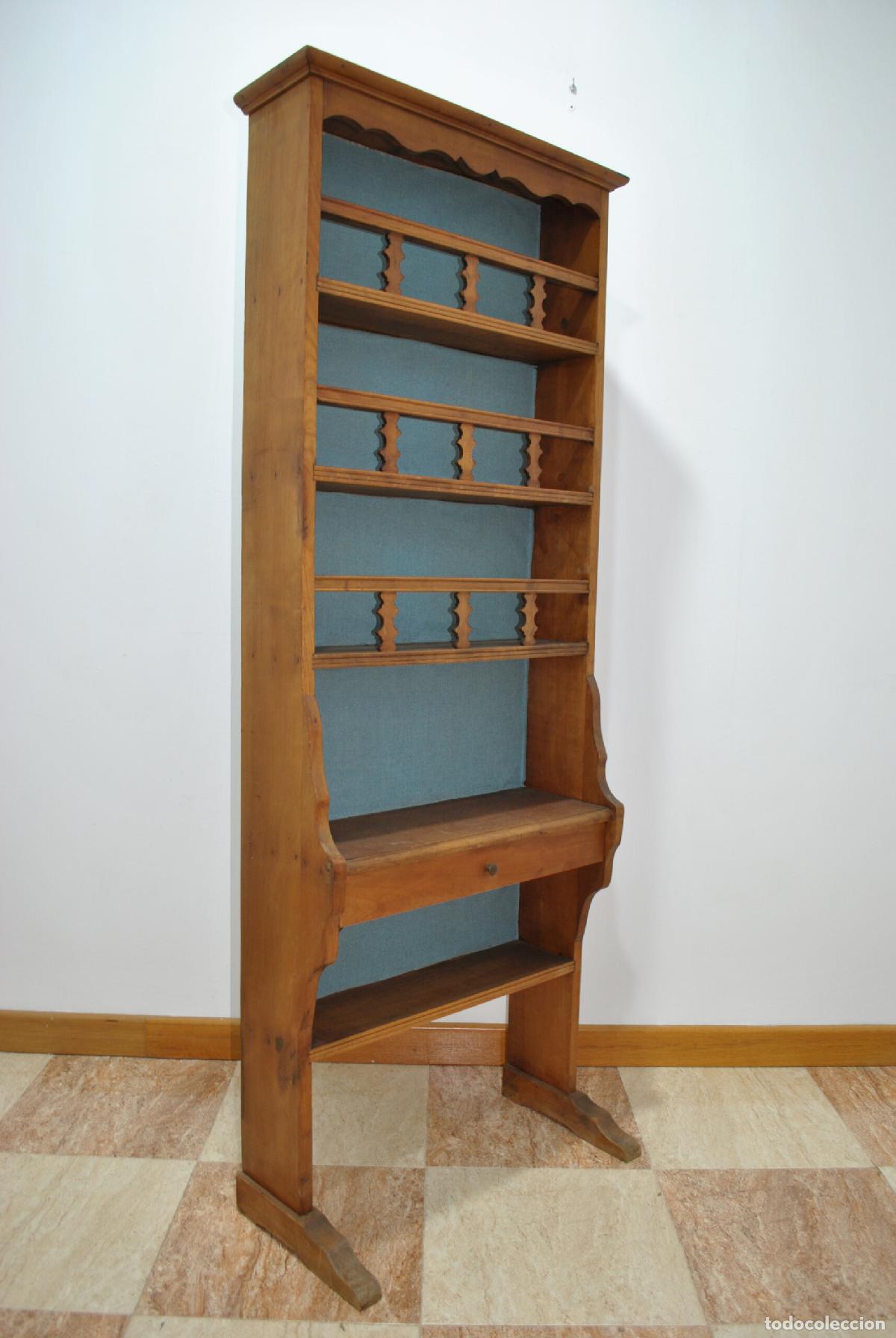 Antig&uuml;edades: Mueble platero r&uacute;stico de madera con caj&oacute;n - Foto 6