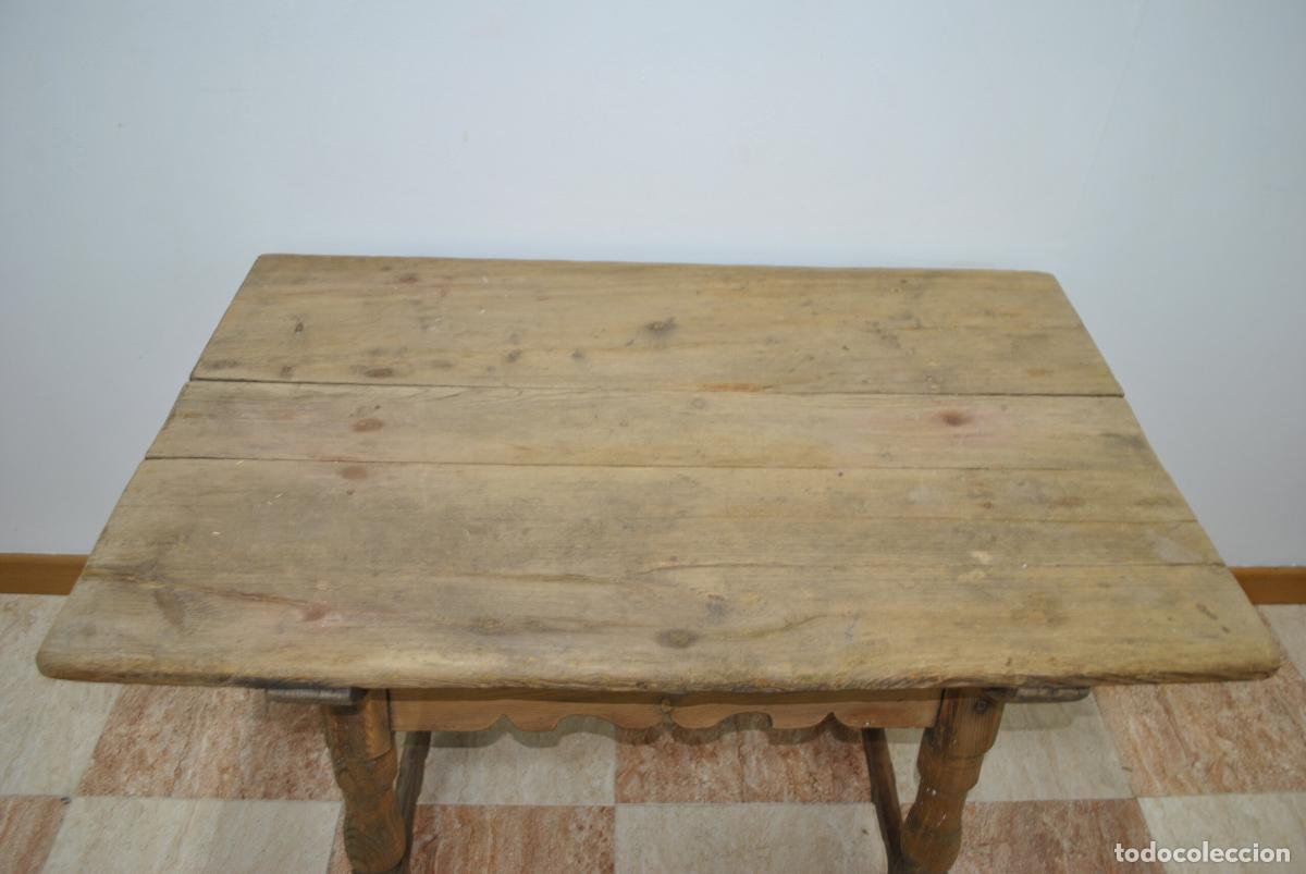 Antig&uuml;edades: Mesa r&uacute;stica estilo castellano - Foto 3