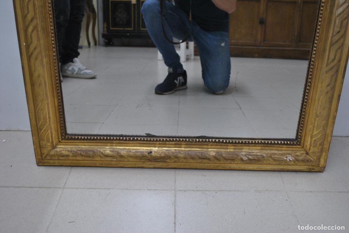 Antig&uuml;edades: Gran espejo Isabelino tallado - Foto 6