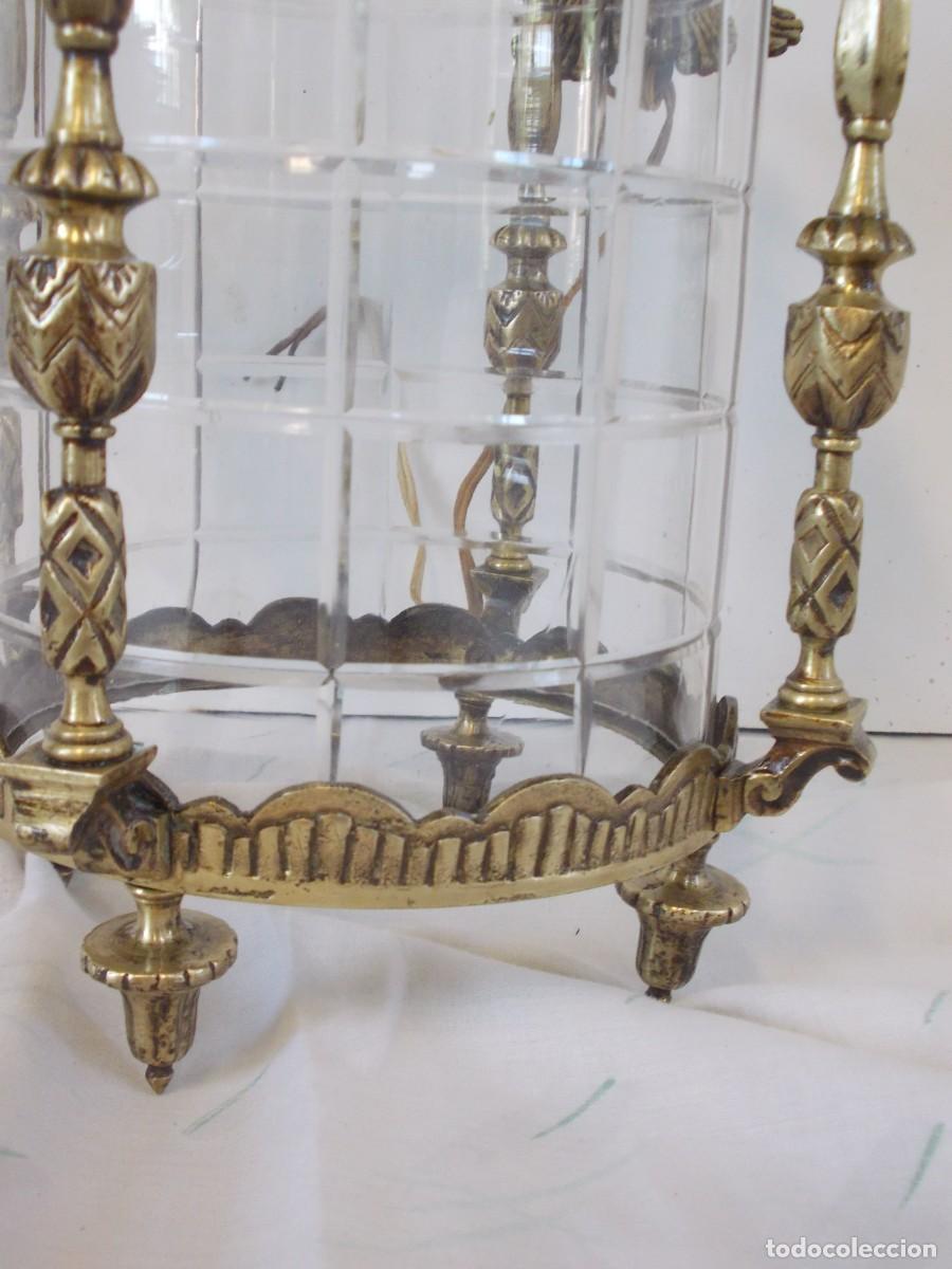 Antig&uuml;edades: Antiguo Farol de bronce con cristal curvo - Foto 12