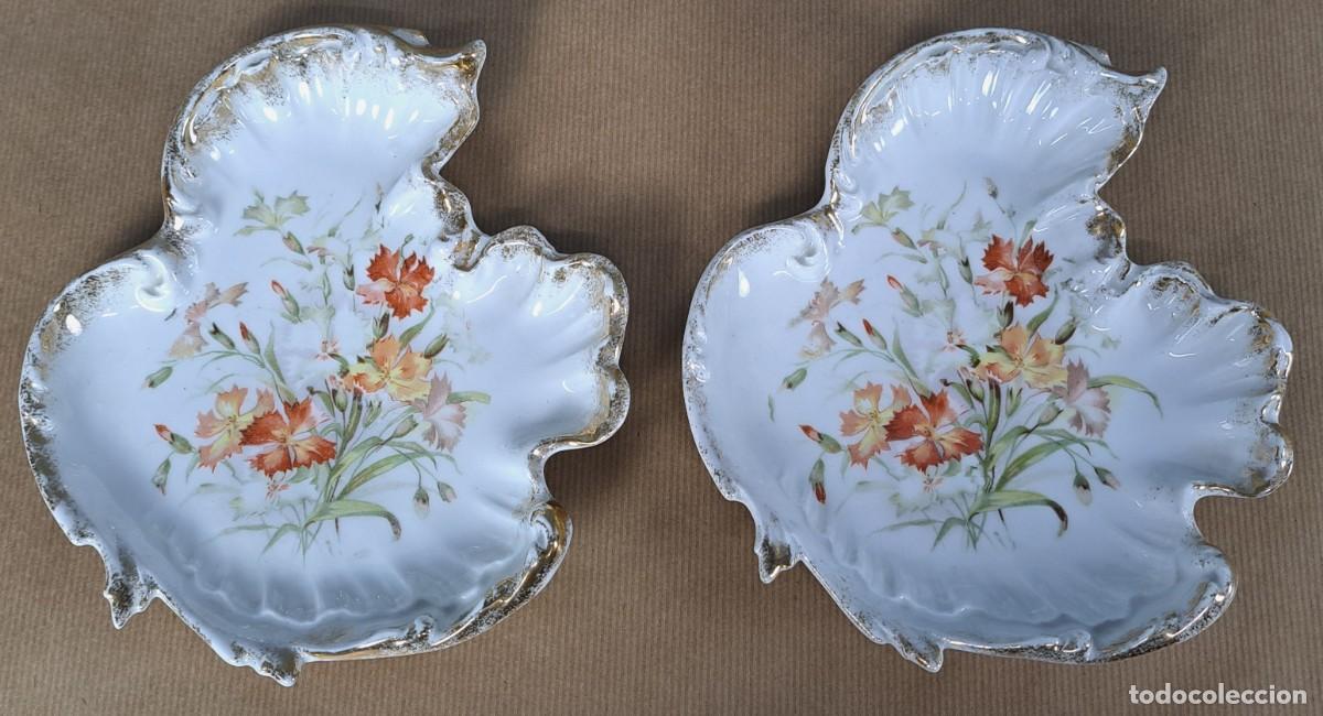 Antig&uuml;edades: Pareja de bandejas de porcelana Francesa mediados del siglo XX
