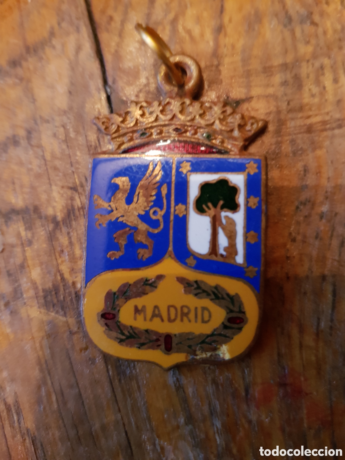 Antig&uuml;edades: ANTIGUA MEDALLA ESMALTADA DE MADRID