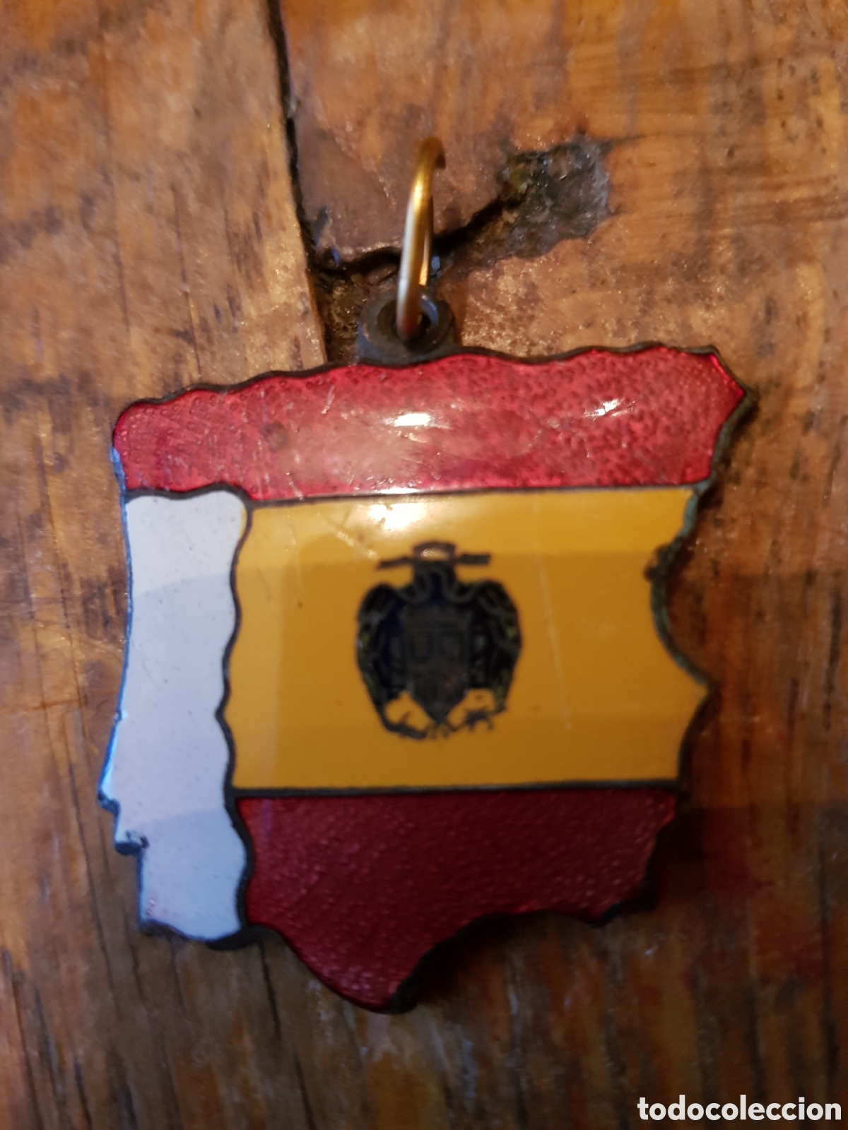 Antig&uuml;edades: ANTIGUA MEDALLA ESMALTADA &Aacute;GUILA DE SAN JUAN.
