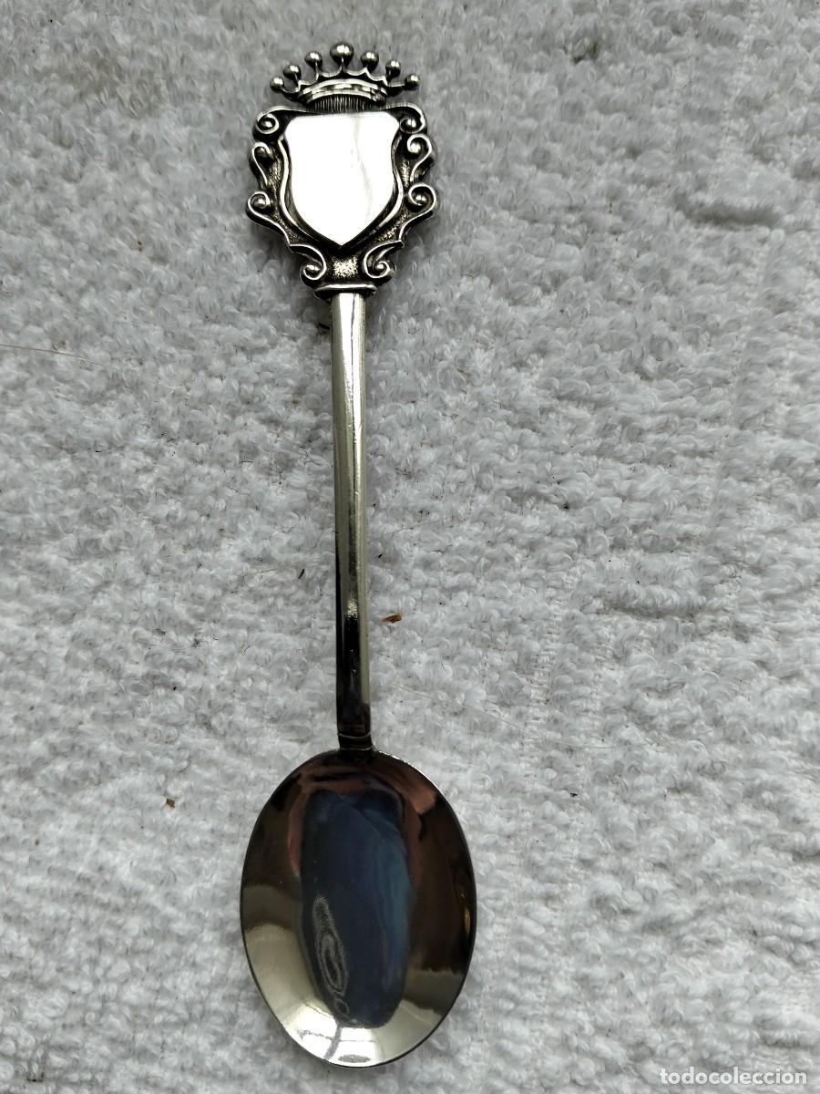Antig&uuml;edades: CUCHARILLA PLATA DE LEY CON ESCUDO PARA GRABAR